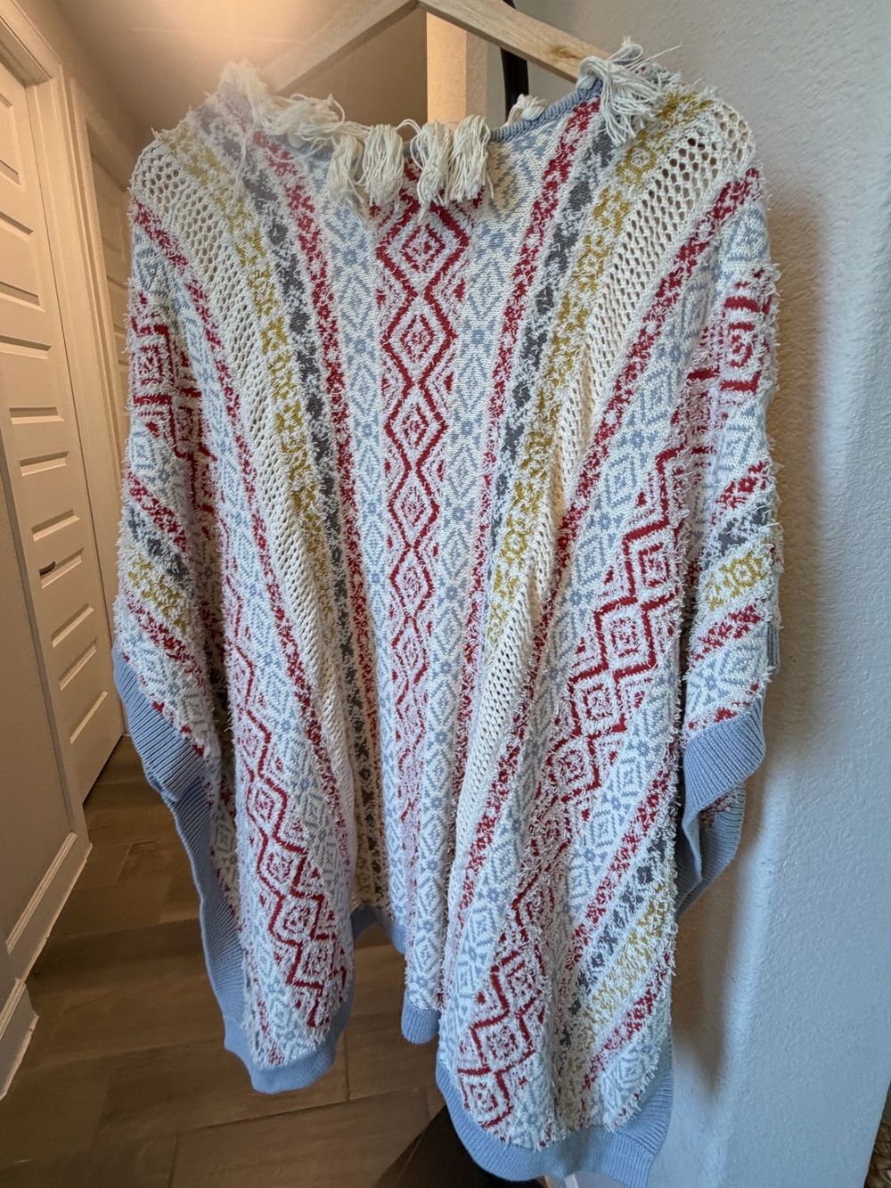 Cabi Siesta Poncho Sweater XS/S Love Carol Boho Fringe Sweater Red Yellow XS